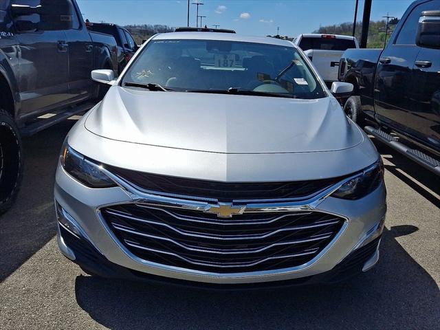 2022 Chevrolet Malibu FWD 1FL