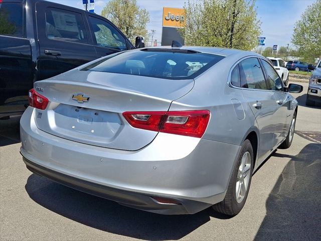 2022 Chevrolet Malibu FWD 1FL