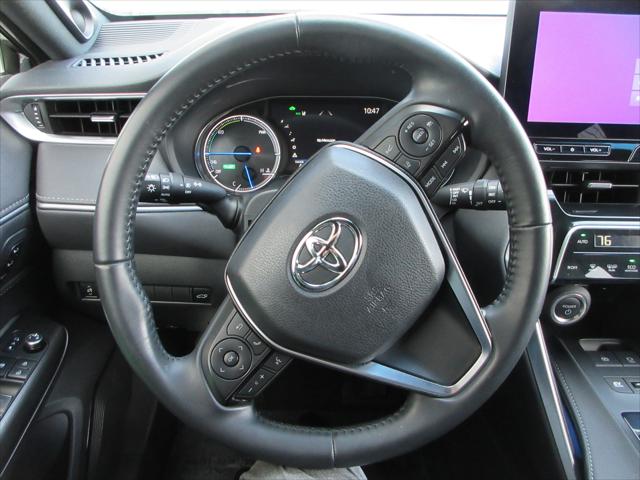 2024 Toyota Venza LE