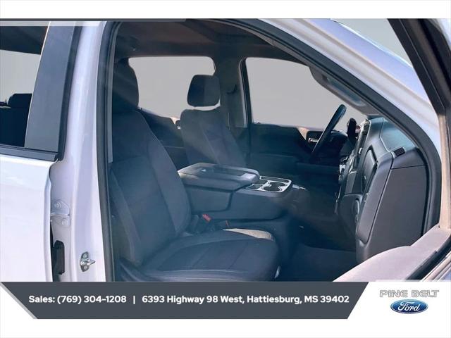 2022 Chevrolet Silverado 1500 4WD Crew Cab Short Bed Custom Trail Boss