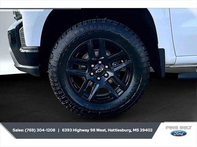 2022 Chevrolet Silverado 1500 4WD Crew Cab Short Bed Custom Trail Boss