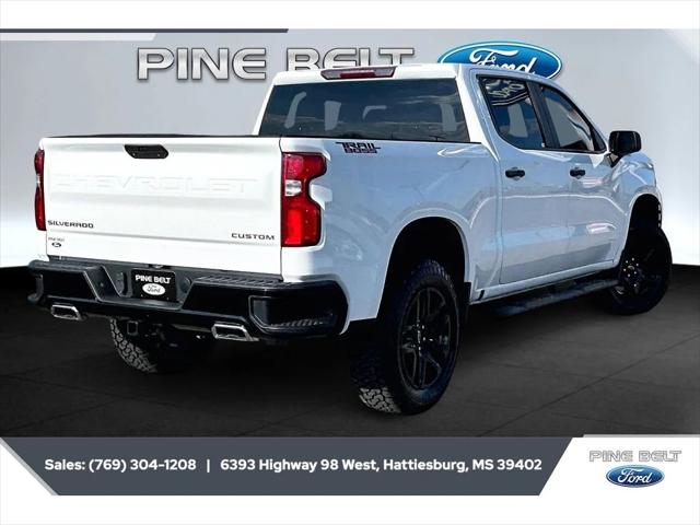 2022 Chevrolet Silverado 1500 4WD Crew Cab Short Bed Custom Trail Boss