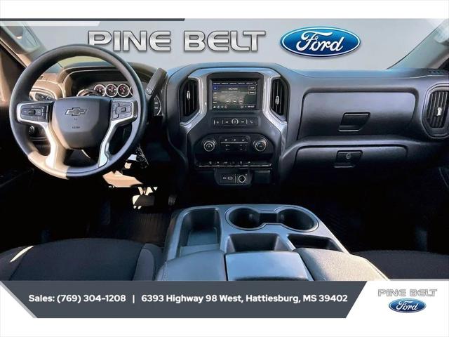 2022 Chevrolet Silverado 1500 4WD Crew Cab Short Bed Custom Trail Boss