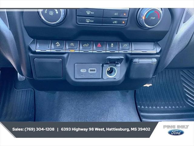 2022 Chevrolet Silverado 1500 4WD Crew Cab Short Bed Custom Trail Boss