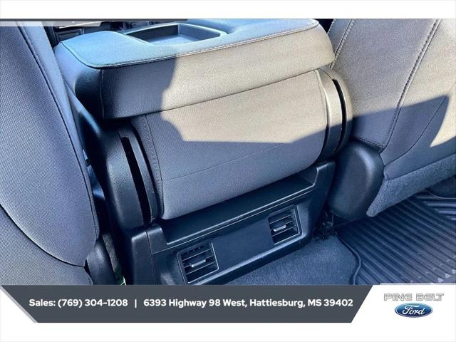 2022 Chevrolet Silverado 1500 4WD Crew Cab Short Bed Custom Trail Boss