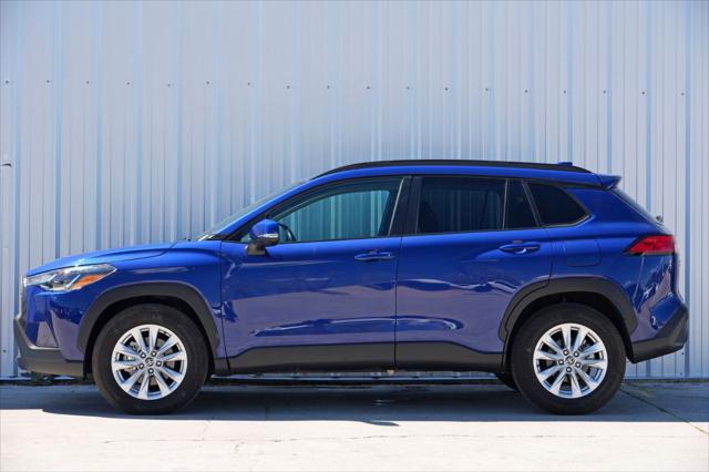 2023 Toyota Corolla Cross LE