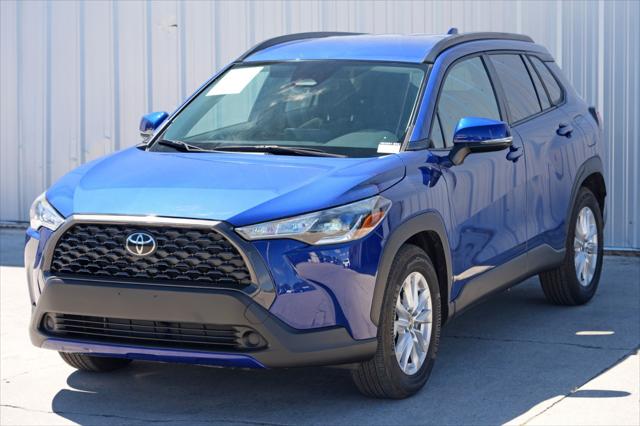 2023 Toyota Corolla Cross LE