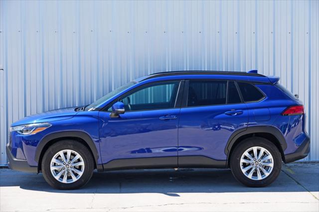 2023 Toyota Corolla Cross LE