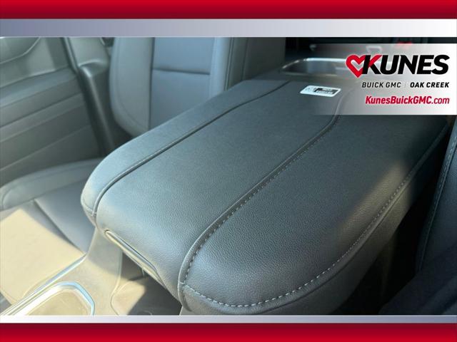 2026 GMC Sierra 1500 Crew Cab, Short Bed, Elevation, 4WD
