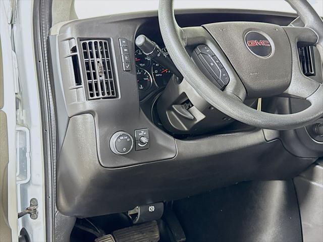 2024 GMC Savana Cargo RWD 2500 Regular Wheelbase Work Van