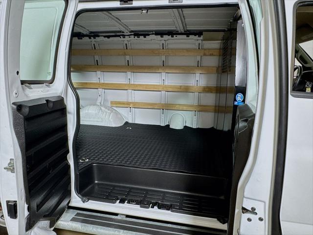 2024 GMC Savana Cargo RWD 2500 Regular Wheelbase Work Van