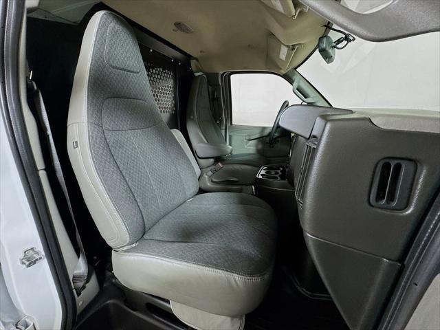 2024 GMC Savana Cargo RWD 2500 Regular Wheelbase Work Van