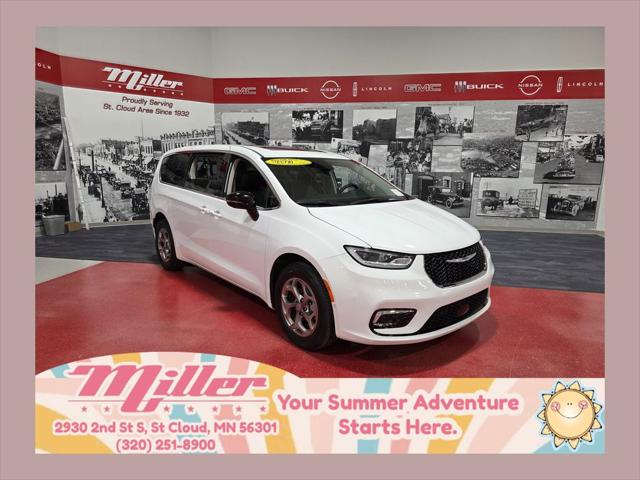 2024 Chrysler Pacifica Limited AWD for sale in Saint Cloud, MN
