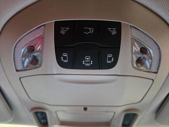 2024 Chrysler Pacifica Limited AWD