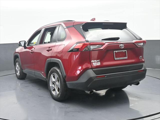 2025 Toyota RAV4 Hybrid XLE