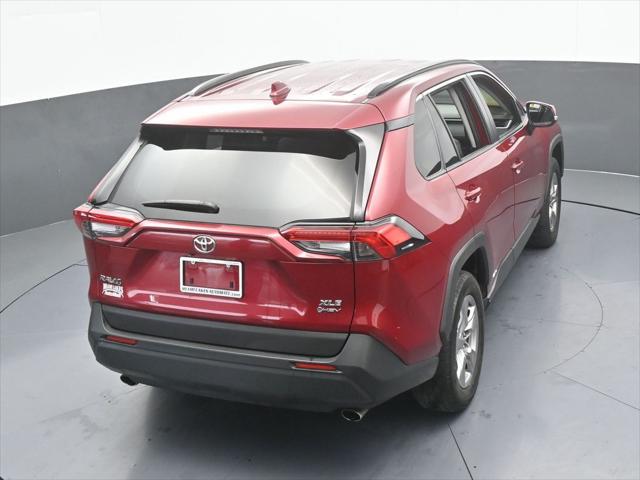 2025 Toyota RAV4 Hybrid XLE