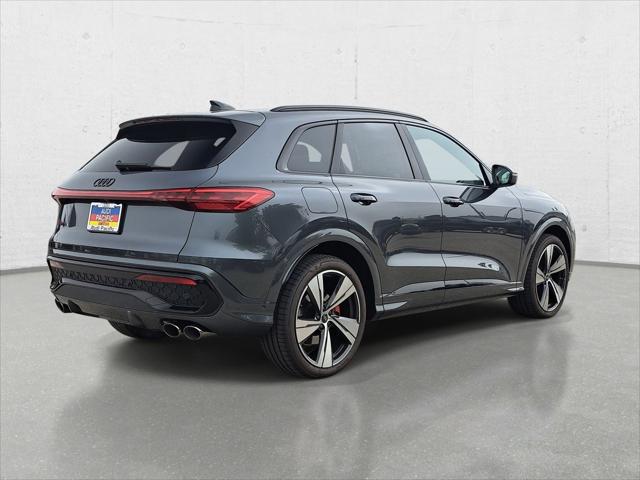 2025 Audi SQ5 Premium Plus TFSI quattro S tronic