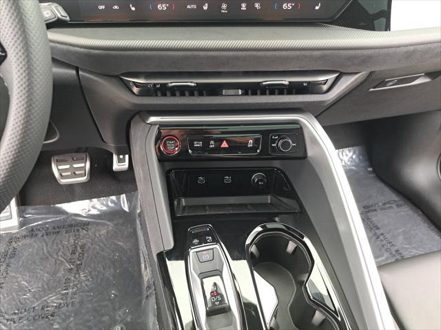 2025 Audi SQ5 Premium Plus TFSI quattro S tronic
