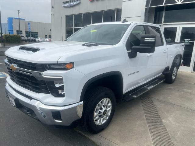 2024 Chevrolet Silverado 2500HD 4WD Crew Cab Standard Bed LT