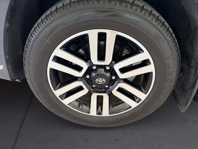 2024 Toyota 4Runner Limited - Photo 14