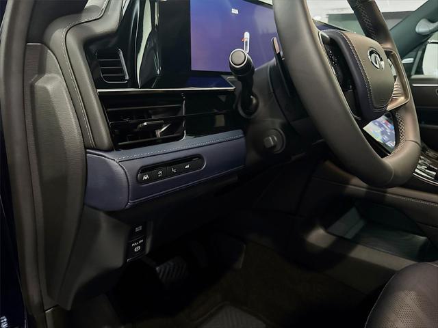 2026 INFINITI QX80 LUXE AWD