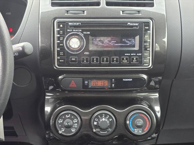 2009 Scion xD Base 4dr Hatchback 4A
