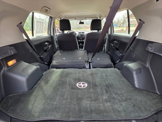 2009 Scion xD Base 4dr Hatchback 4A