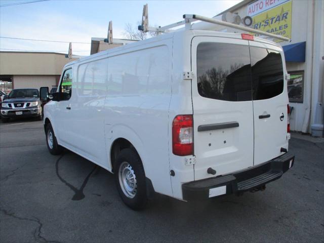 2017 Nissan 3500 S V8