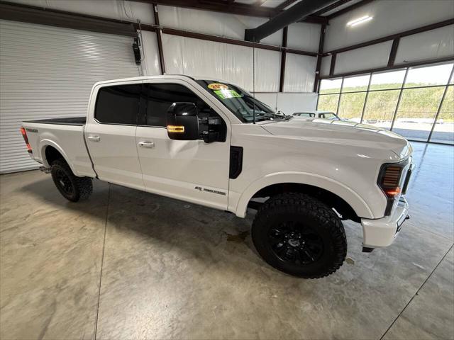 2022 Ford F-250 Lariat 4x4 4dr Crew Cab 6.8 ft. SB Pickup