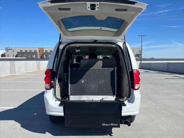 2015 Dodge Grand Caravan SE