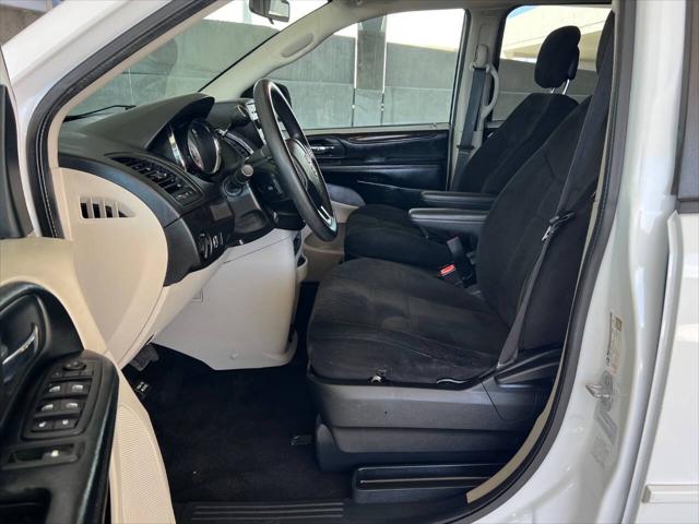 2015 Dodge Grand Caravan SE