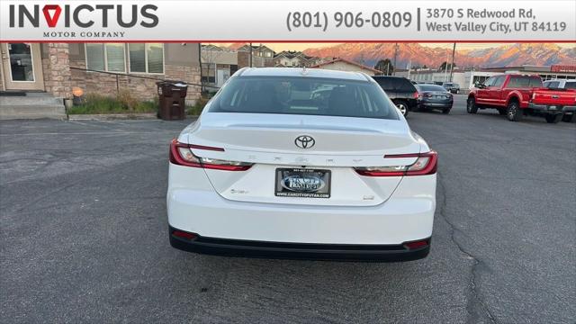 2025 Toyota Camry LE