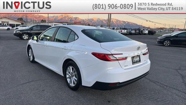 2025 Toyota Camry LE