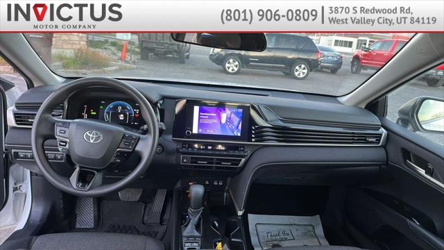 2025 Toyota Camry LE