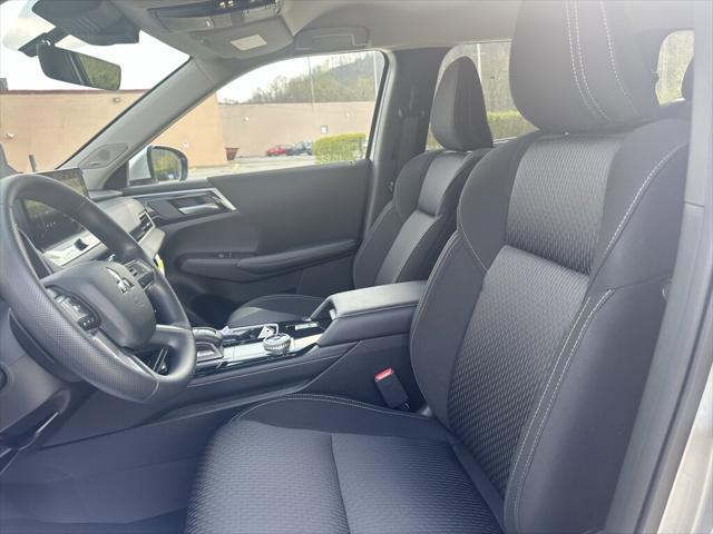 2026 Mitsubishi Outlander ES 1.5T S-AWC