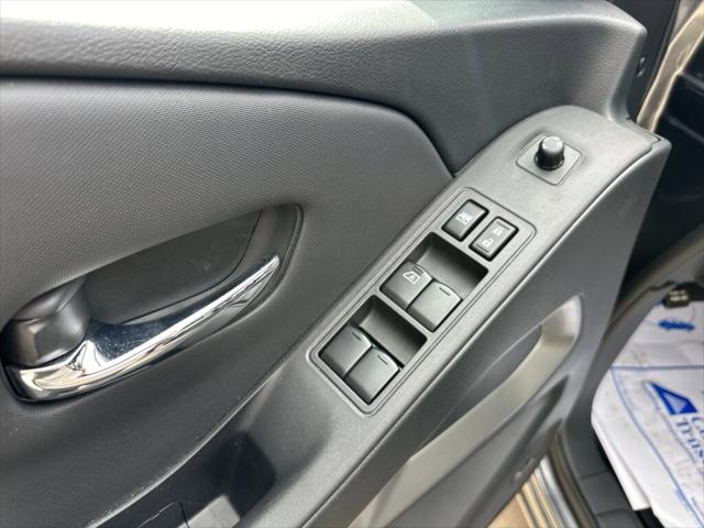 2024 Nissan Frontier Crew Cab SL 4x2