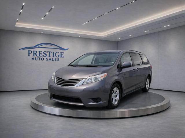 2015 Toyota Sienna XLE MINIVAN 4D