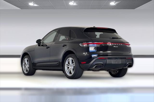 2024 Porsche Macan Unknown