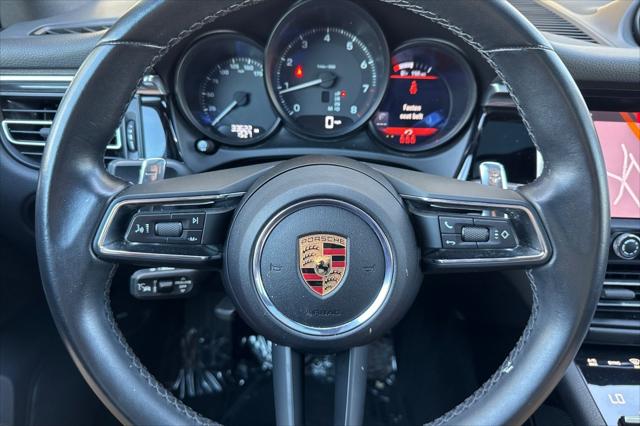 2024 Porsche Macan Unknown