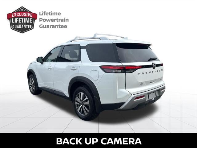 2025 Nissan Pathfinder SL 4WD