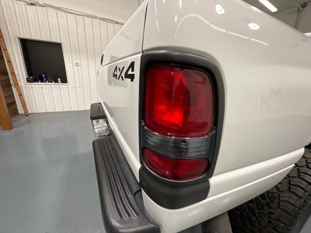 2001 Dodge Ram 2500 ST