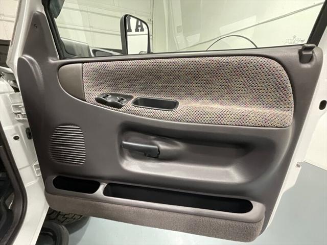 2001 Dodge Ram 2500 ST