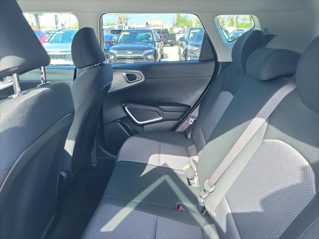 2025 Kia Soul LX