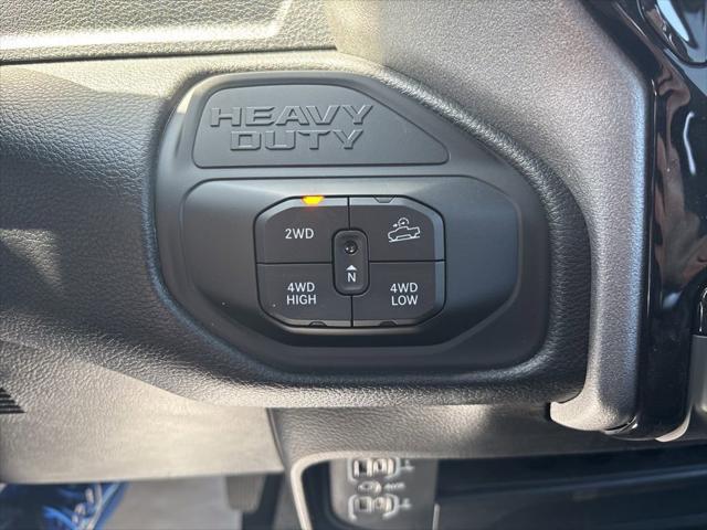 2026 Ram 2500 Warlock Crew Cab 4x4 64 Box