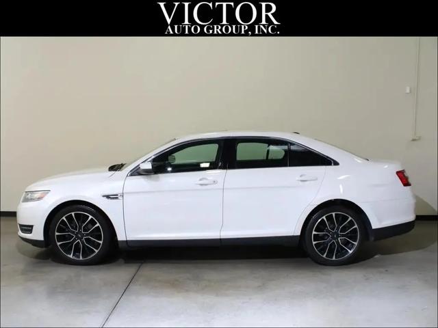 2019 Ford Taurus SEL for sale in Batavia, IL