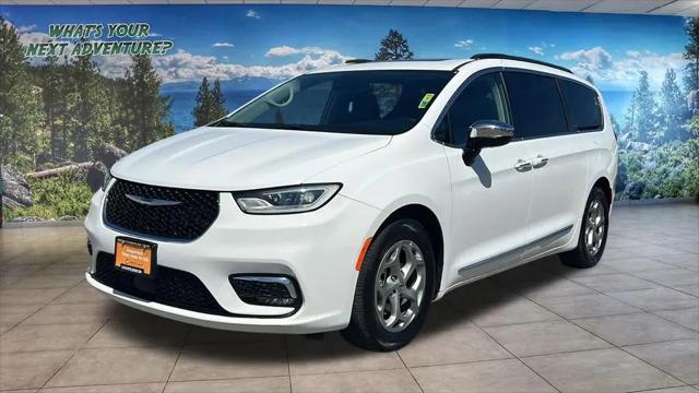 2023 Chrysler Pacifica Limited for sale in Reno, NV