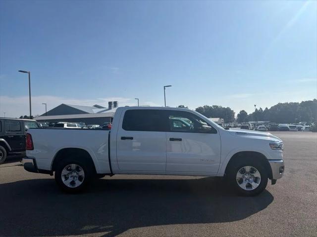 2026 RAM 1500 RAM 1500 BIG HORN CREW CAB 4X4 57 BOX