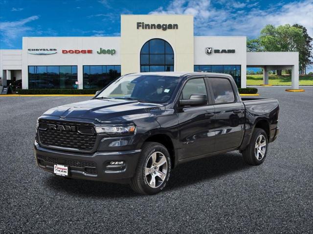 2026 RAM 1500 RAM 1500 EXPRESS CREW CAB 4X2 57 BOX