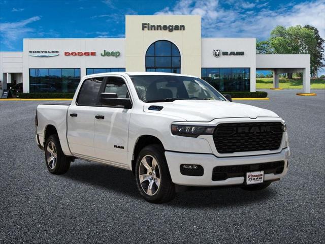 2026 RAM 1500 RAM 1500 EXPRESS CREW CAB 4X2 57 BOX
