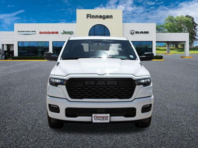 2026 RAM 1500 RAM 1500 EXPRESS CREW CAB 4X2 57 BOX